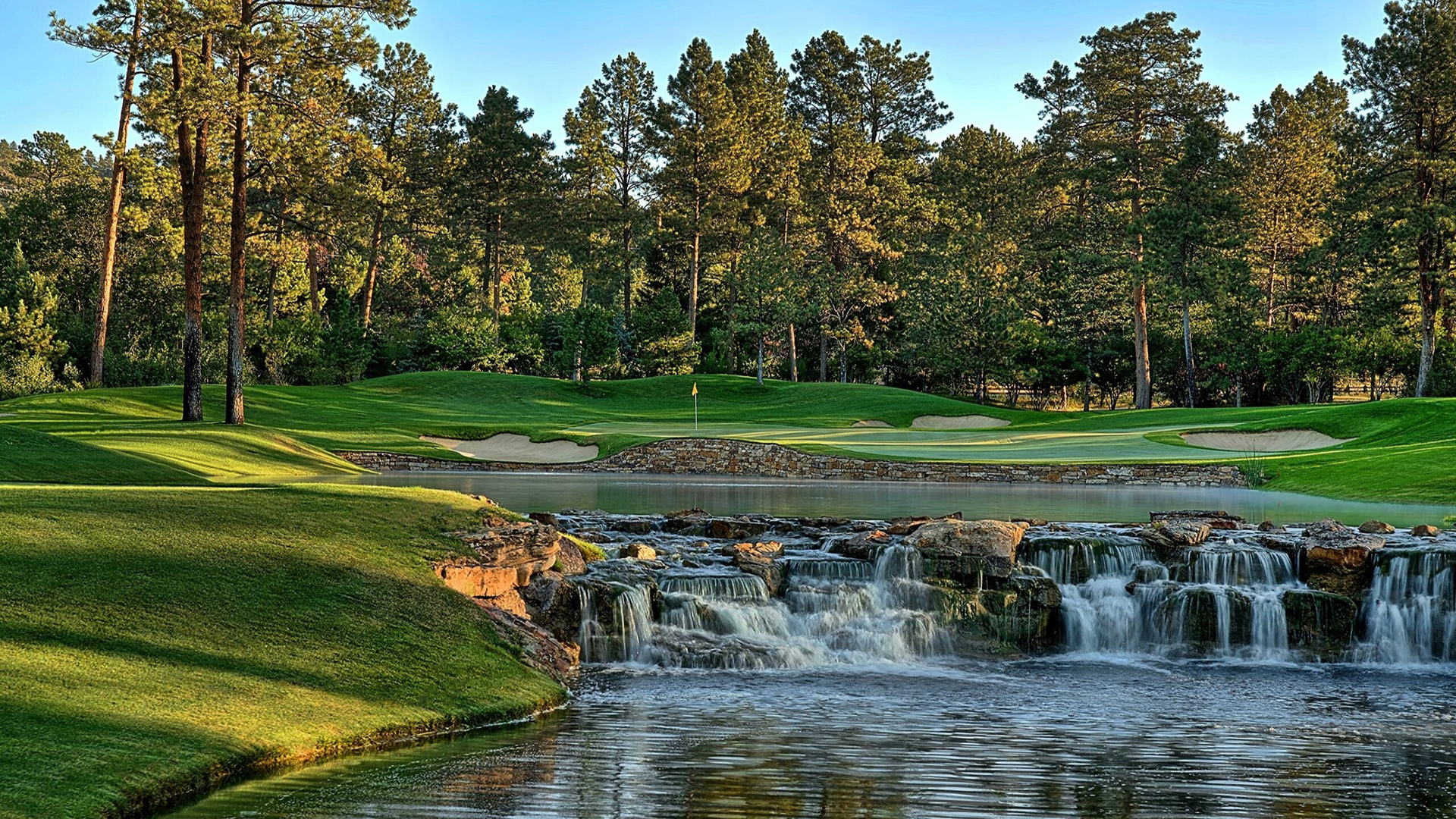 castle pines golf club