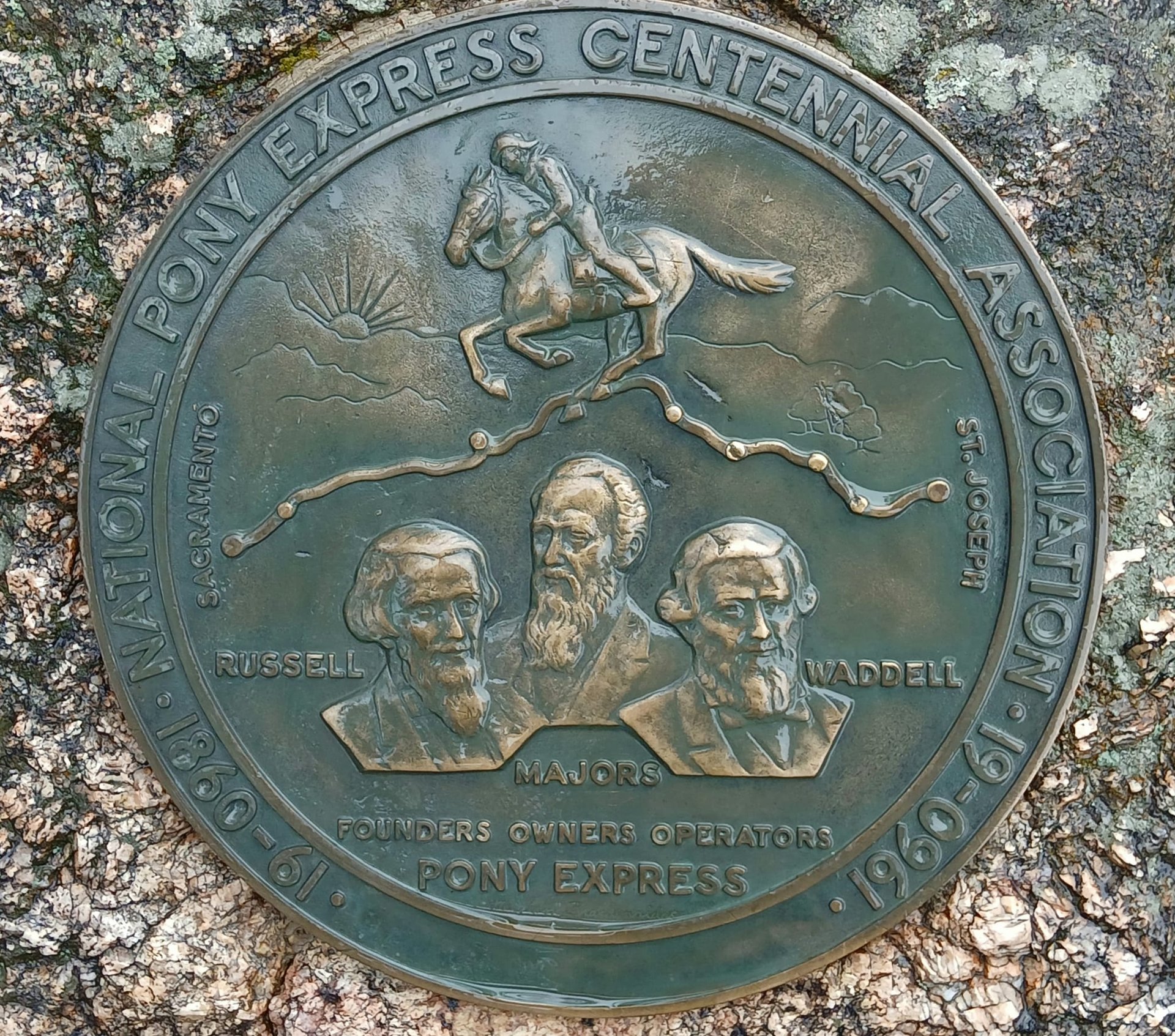 Buffalo Bill Museum & Grave – Buffalo Bill's Grave (Golden, Colorado, USA), Pony Express plate