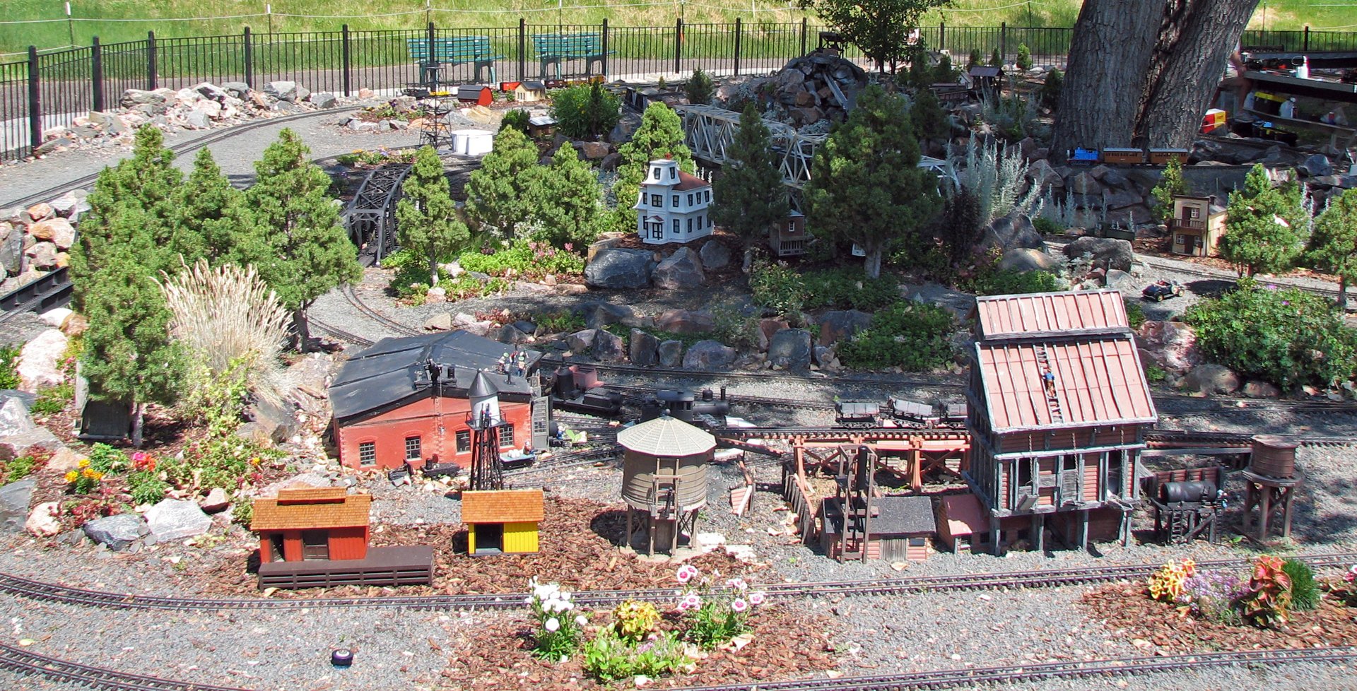 Colorado Railroad Museum – Outdoor model railroad layout (Colorado Railroad Museum, Golden, Colorado, USA) 1