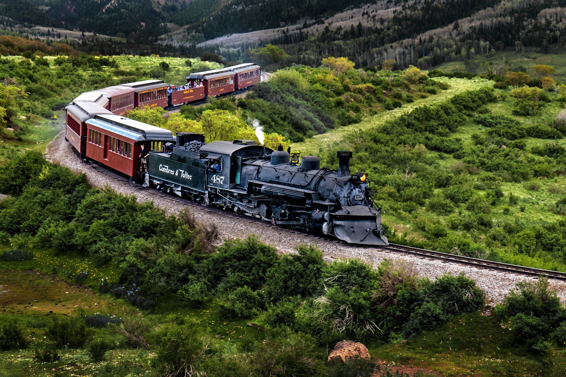 Cumbres & Toltec Scenic Railroad – A scenic narrow gauge railroad operating a 65 mile route between Chama, NM and Antinito, CO since 19