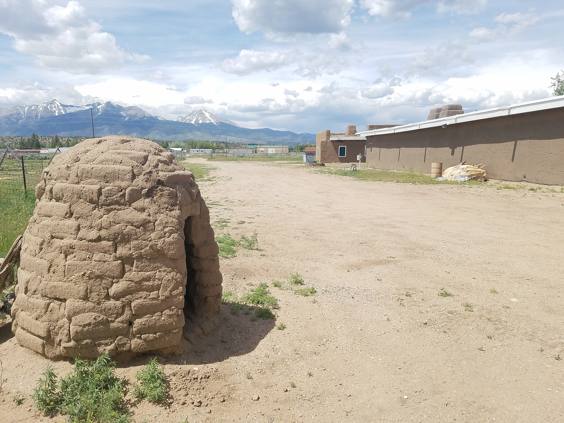 Adobe horno oven at historic Fort Garland