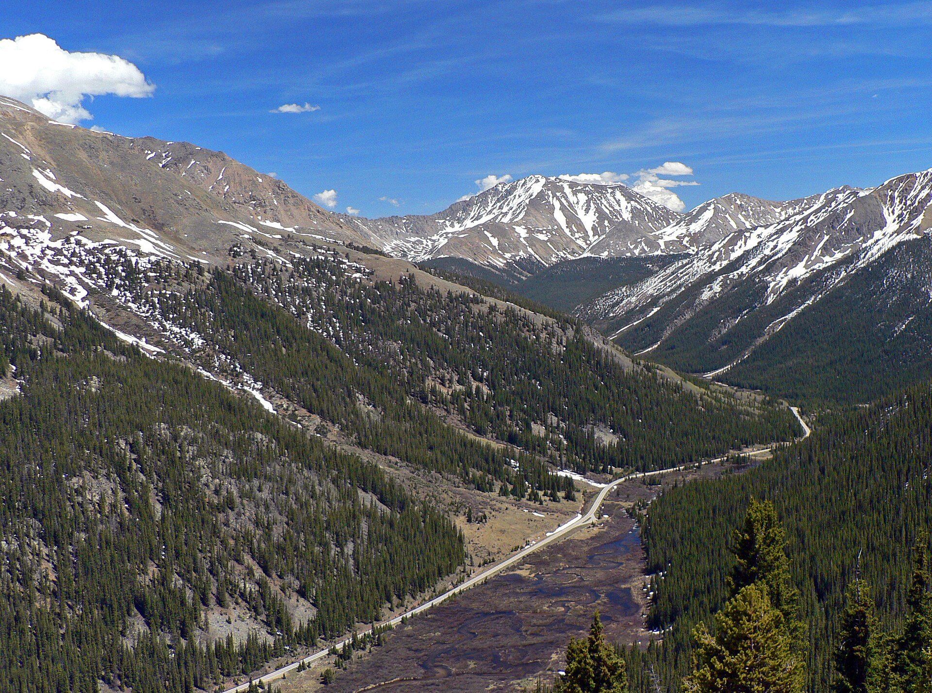 View east down the Highway 82 valley from the Independence Pass scenic overlook