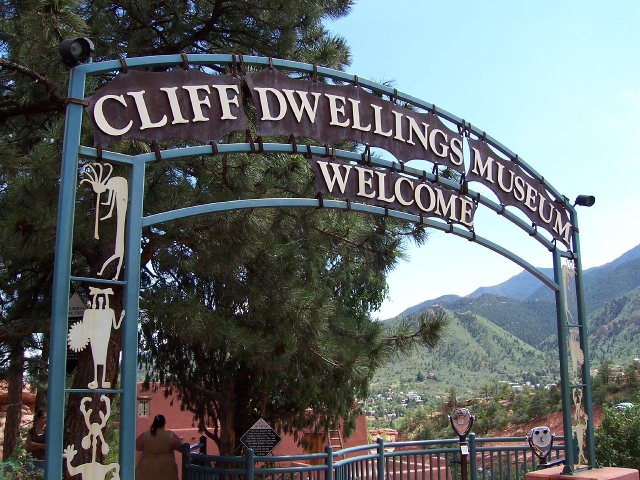 Manitou Cliff Dwellings – Cliff Dwelling above Manitou Springs